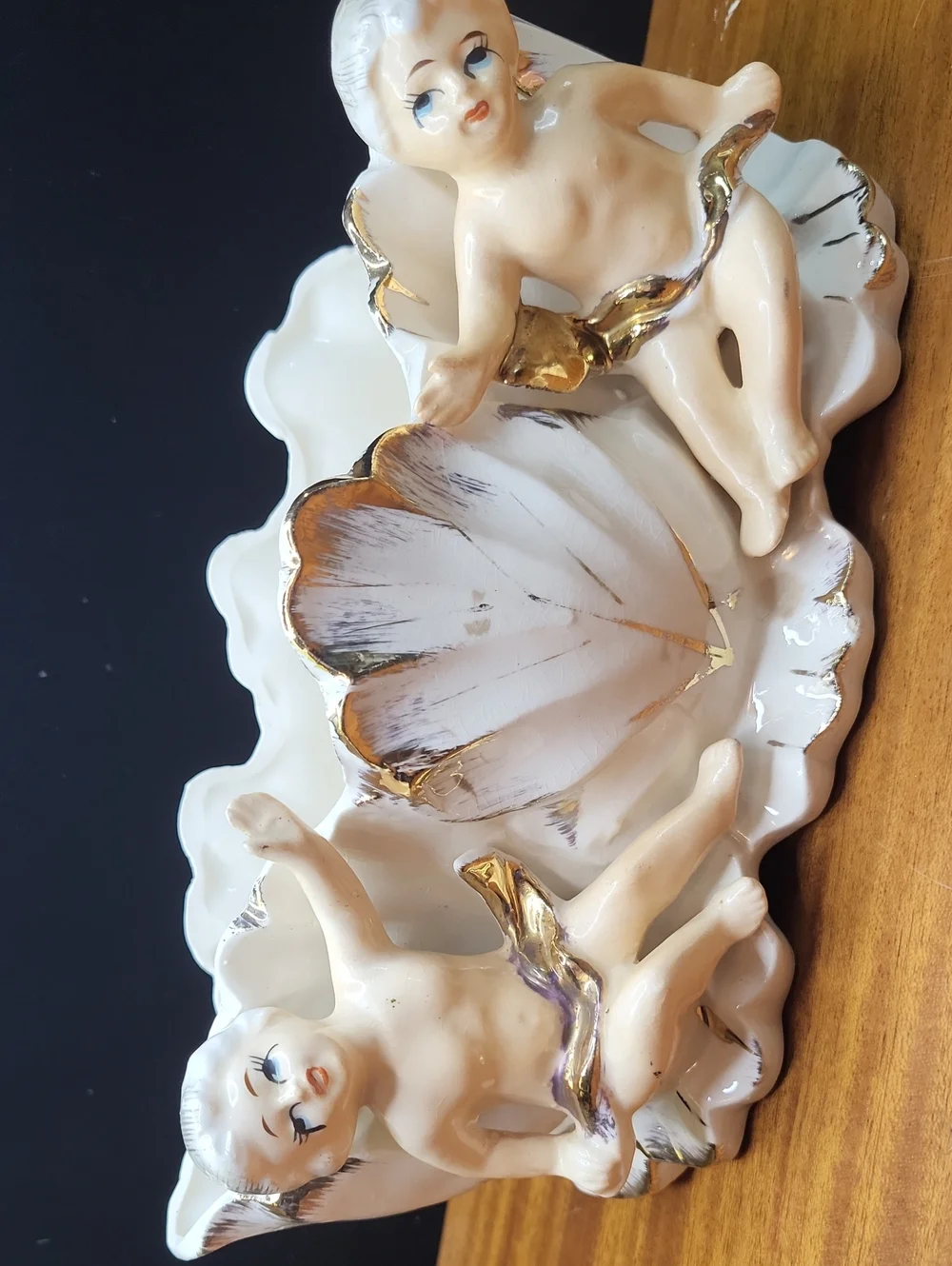 Porcelain Cherub Shell Planter in White and Gold